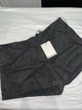 Reformation June Low Shorts Black with Tag